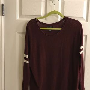 American Eagle sweater